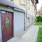 Apartamenty Everysky - Konstytucji 3 Go Maja 66-1
